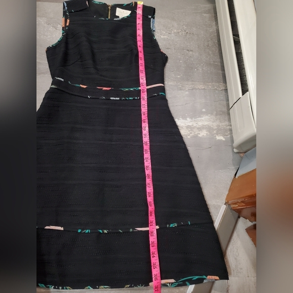 Kate Spade Blossom Trim Tweed Black Sleeveless Dress. Textured. Size 6. - Picture 5 of 10